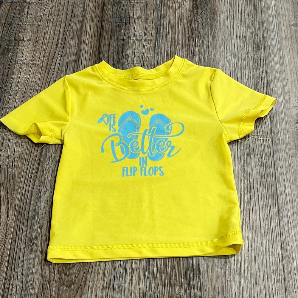 🦋5/10 Rash guard top